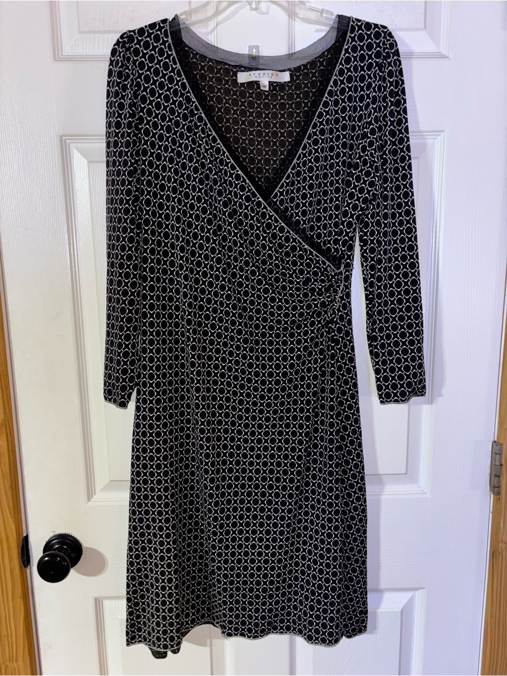 Studio M Black and White Geometric Wrap-Style Midi Dress